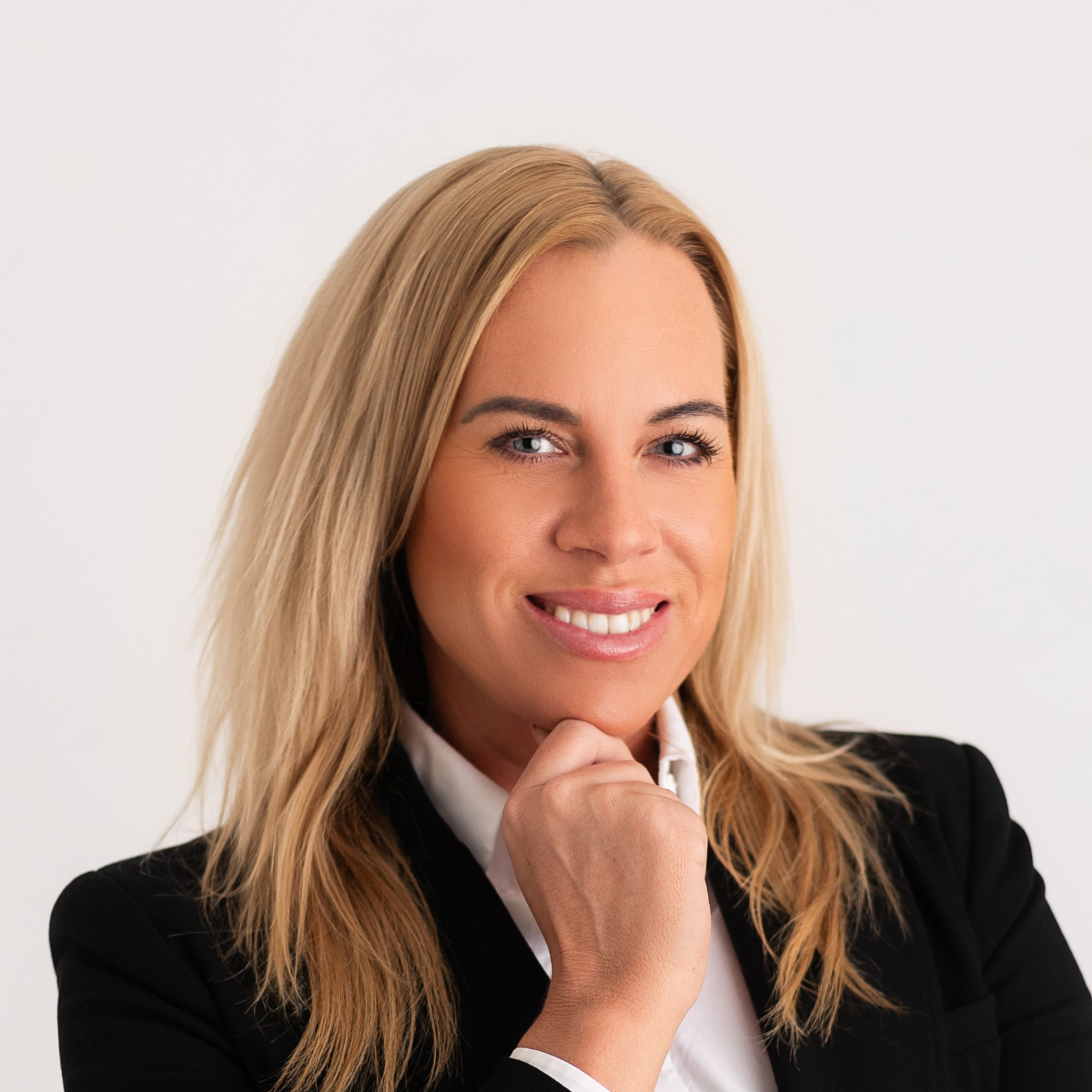 Mgr.  Lenka Bihálová