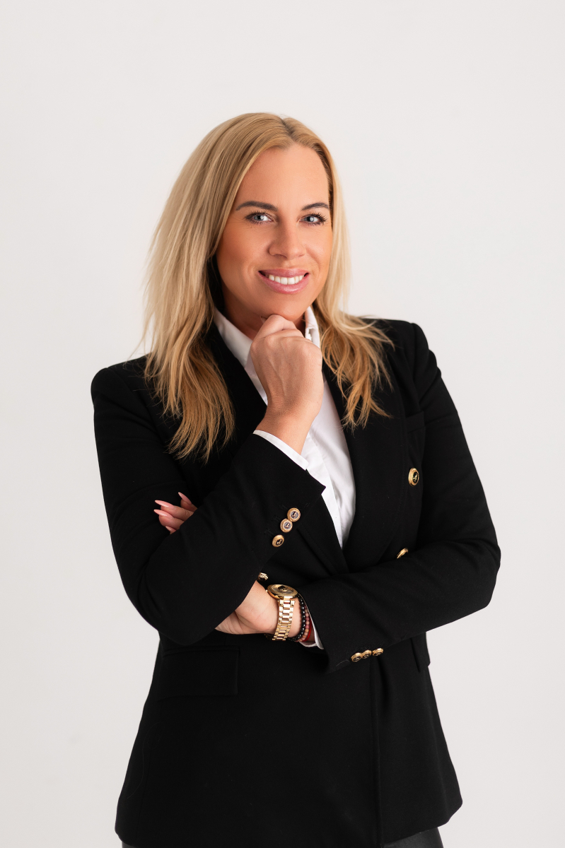 Mgr.  Lenka Bihálová