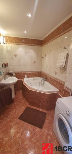 Rent One bedroom apartment, Ľudovíta Fullu, Bratislava - Karlova Ves, 