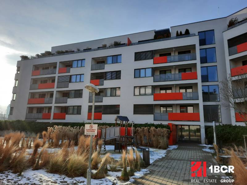 Rent Two bedroom apartment, Malokrasňanská, Bratislava - Rača, Slovaki