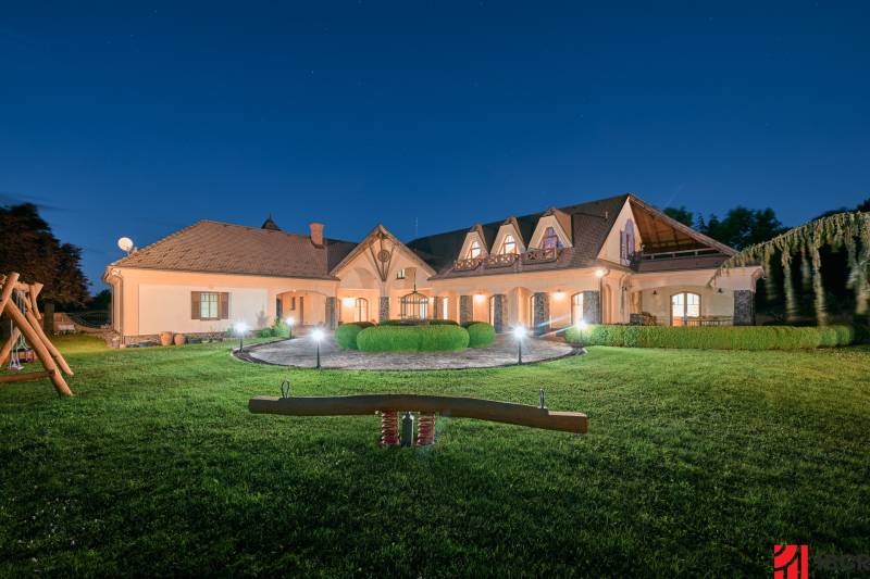 Rent Villa, Villa, Parková, Dunajská Streda, Slovakia