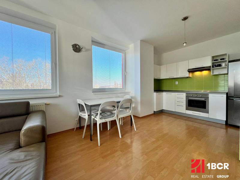 Rent One bedroom apartment, One bedroom apartment, Záporožská, Bratisl