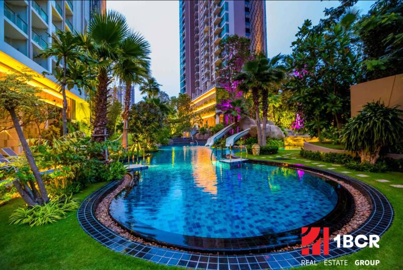THE RIVIERA WONGAMAT BEACH PATTAYA