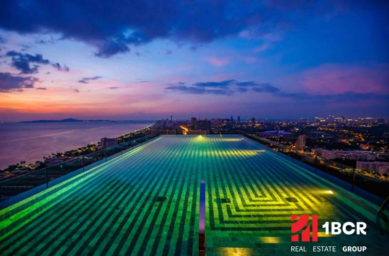 THE RIVIERA JOMTIEN PATTAYA