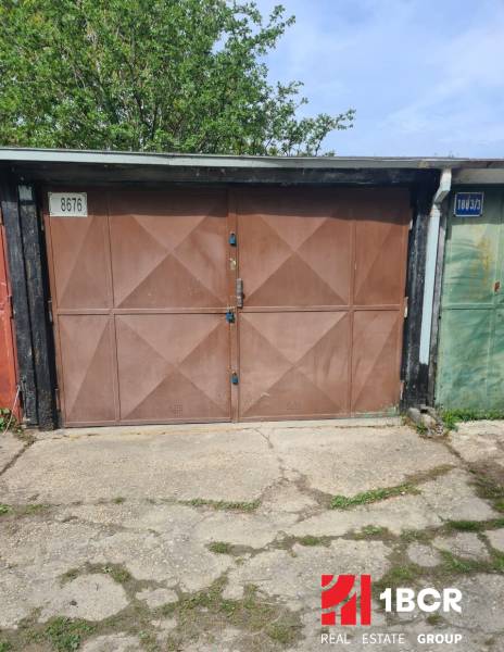 Sale Garage, Garage, Bratislava - Rača, Slovakia