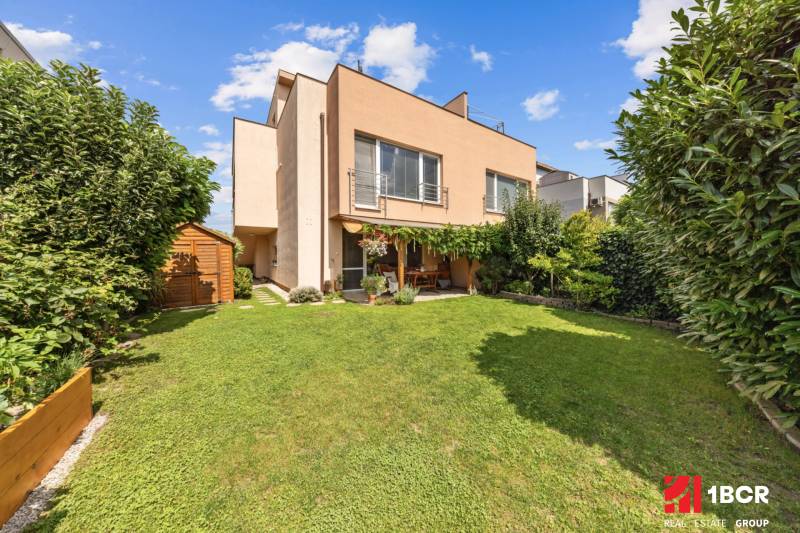 Sale Two bedroom apartment, Two bedroom apartment, Záhradná, Senec, Sl