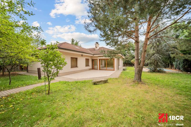 Sale Family house, Family house, Jurská, Bratislava - Nové Mesto, Slov