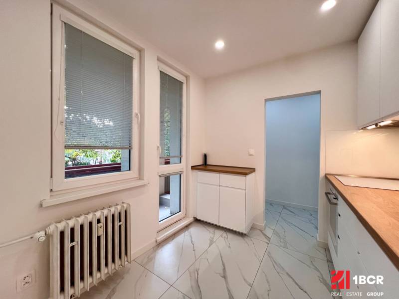 Rent Two bedroom apartment, Two bedroom apartment, Fadruszova, Bratisl