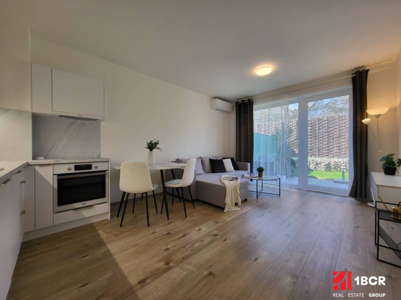 Rent One bedroom apartment, One bedroom apartment, Hradská, Bratislava