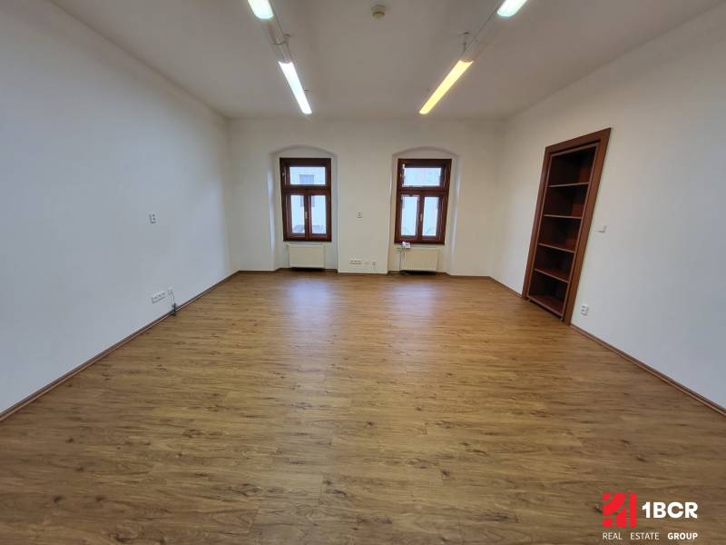 Rent Offices, Offices, Radničné nám., Pezinok, Slovakia