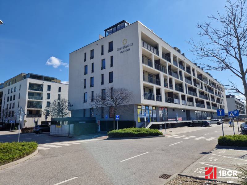 Sale Three bedroom apartment, Three bedroom apartment, Žltá, Bratislav